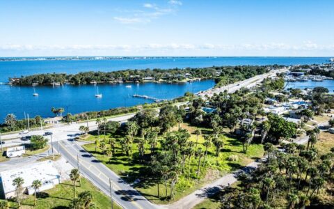 1451 Maplewood Palm Bay